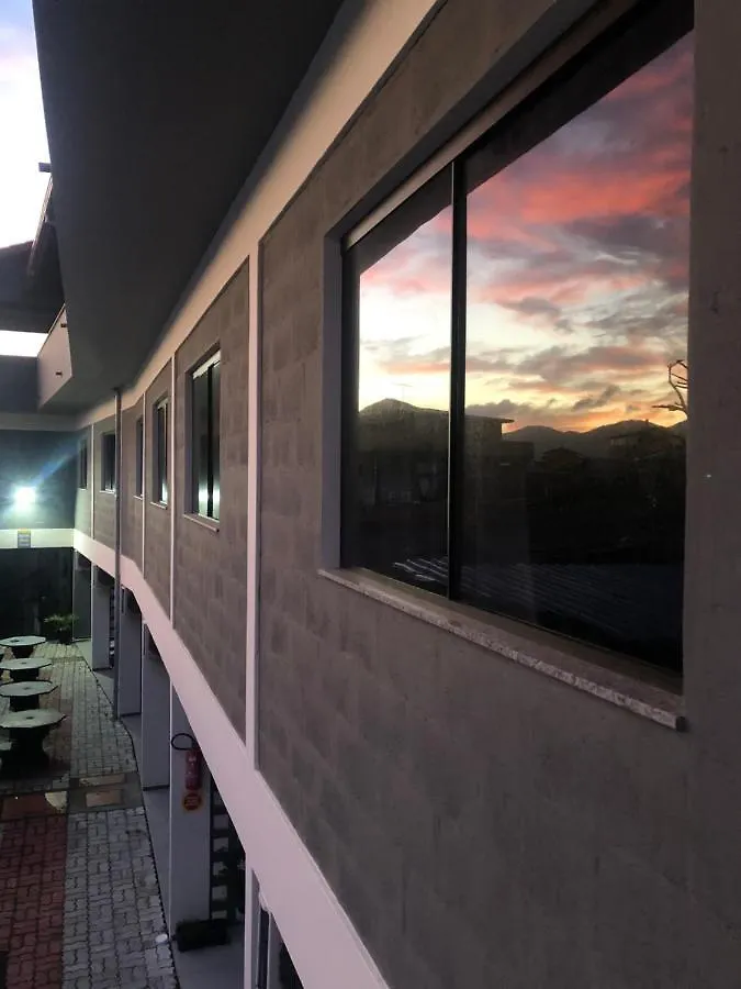 شقة Pousada Crisana Florianópolis